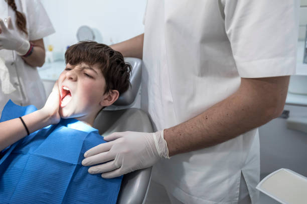 Best Emergency Tooth Extraction in Aurora, SD
